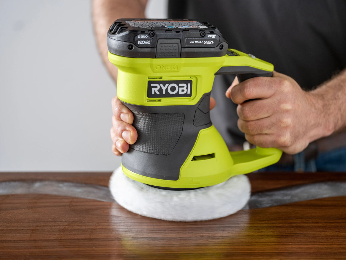 18V ONE+ 6" Two Speed Random Orbit Buffer thumbnail 4