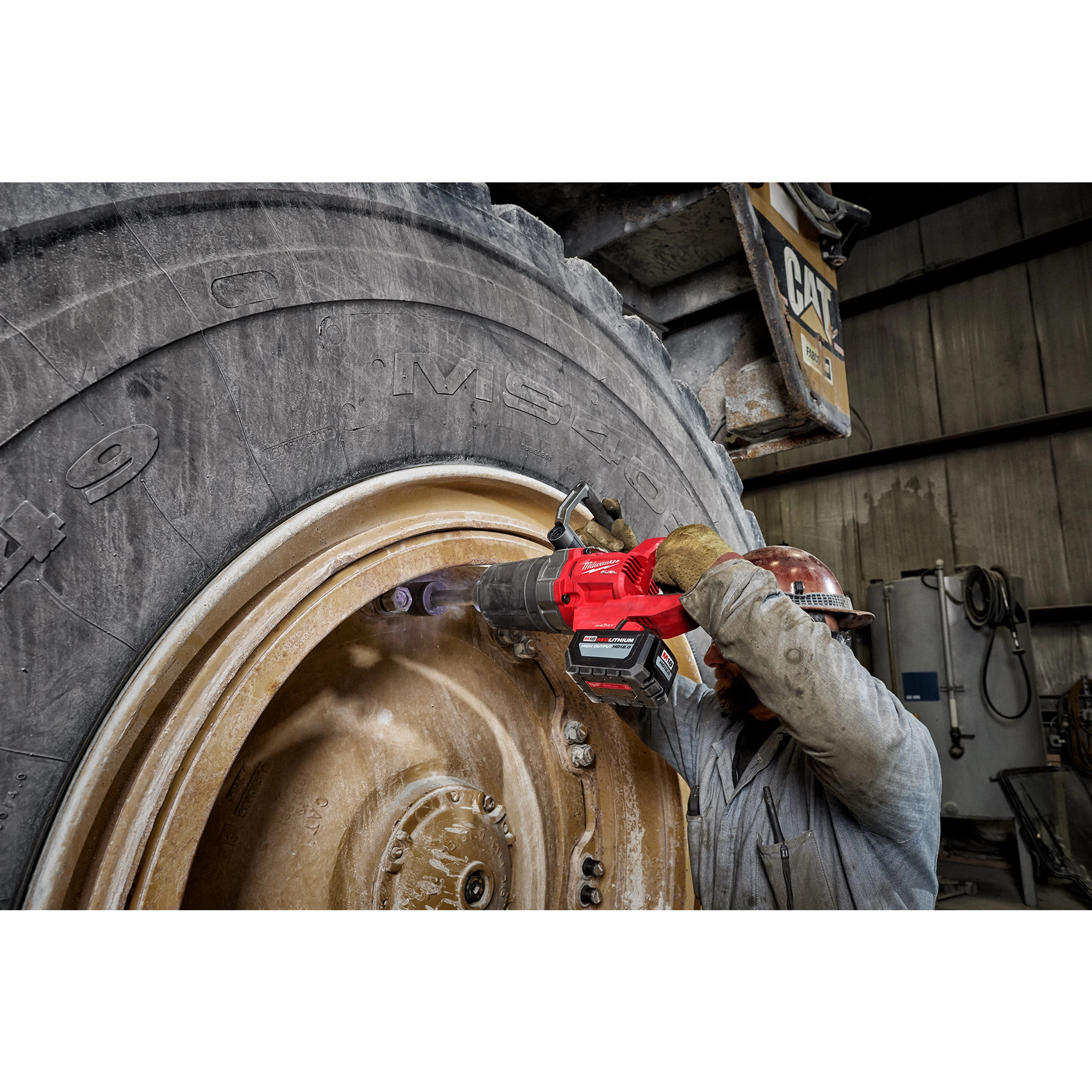 M18 FUEL™ 1" D-Handle Ext. Anvil High Torque Impact Wrench w/ ONE-KEY™