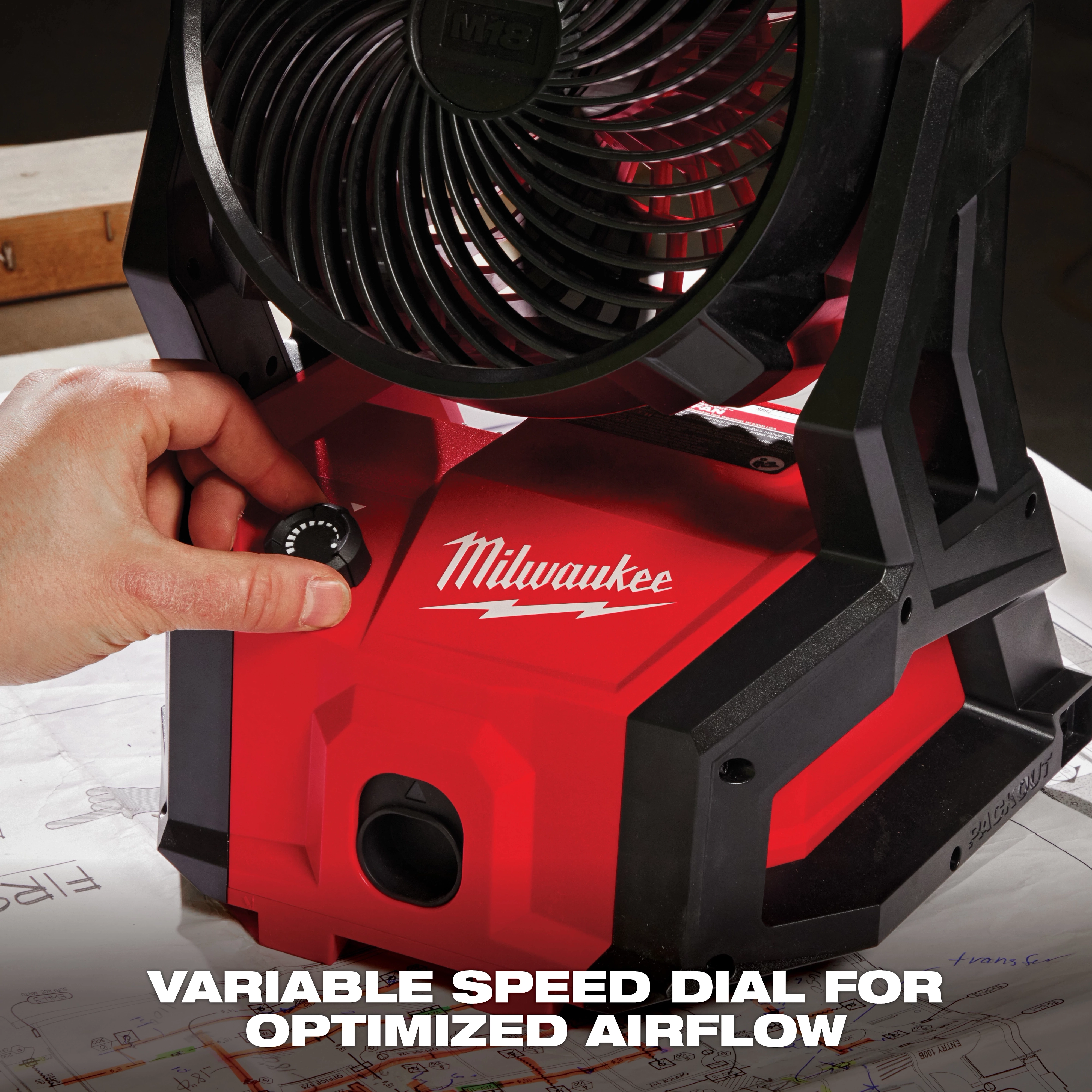 M18™ Brushless Fan w/  PACKOUT™ Compatibility