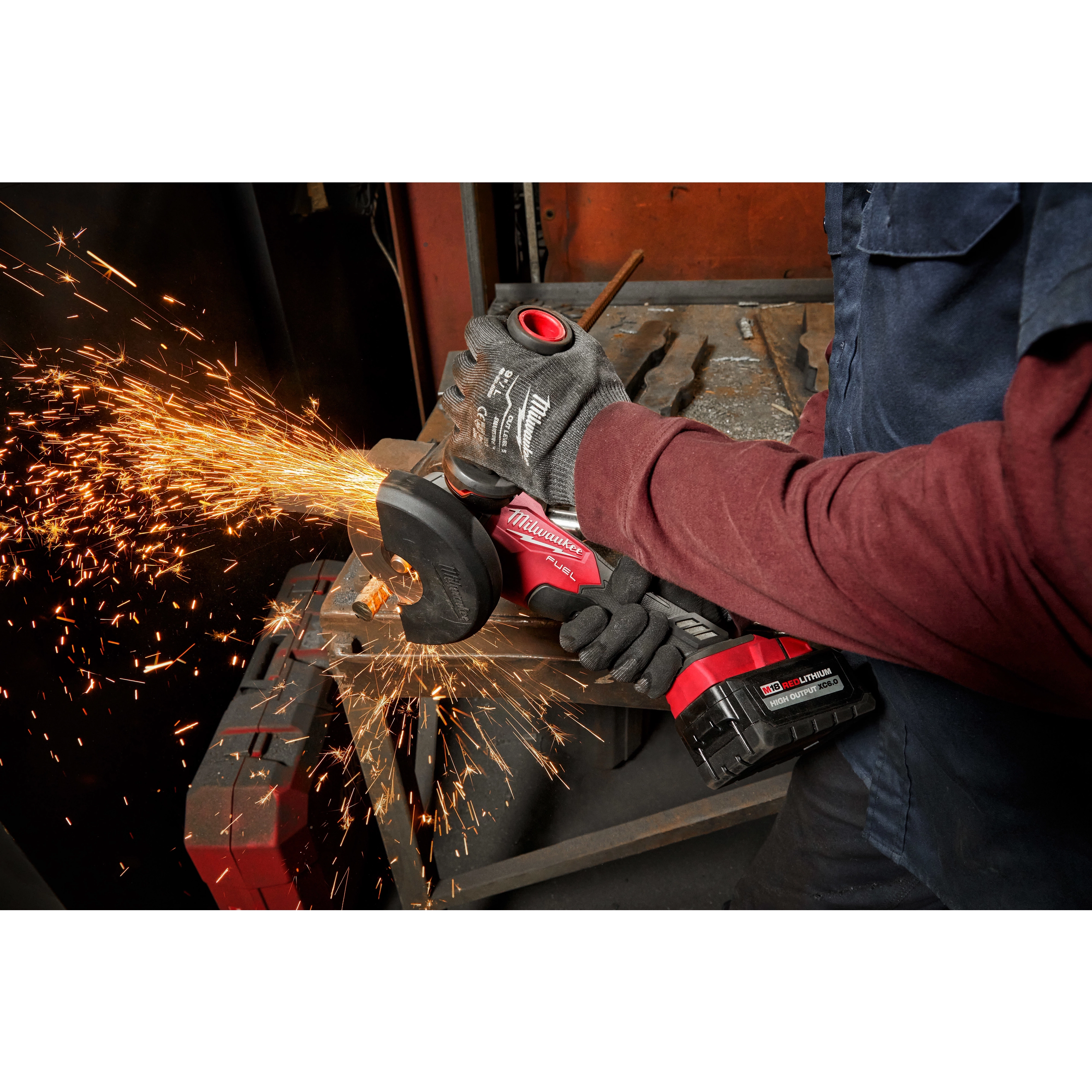 M18 FUEL™ 4-1/2" / 5" Braking Grinder Slide Switch, Lock-On thumbnail 4