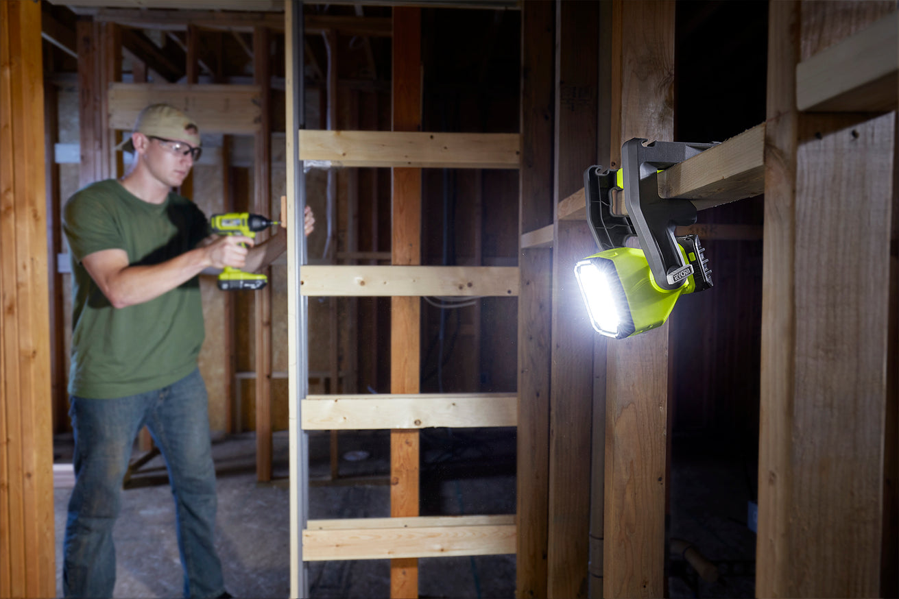 18V ONE+ Hybrid LED Flood Light (Tool Only)