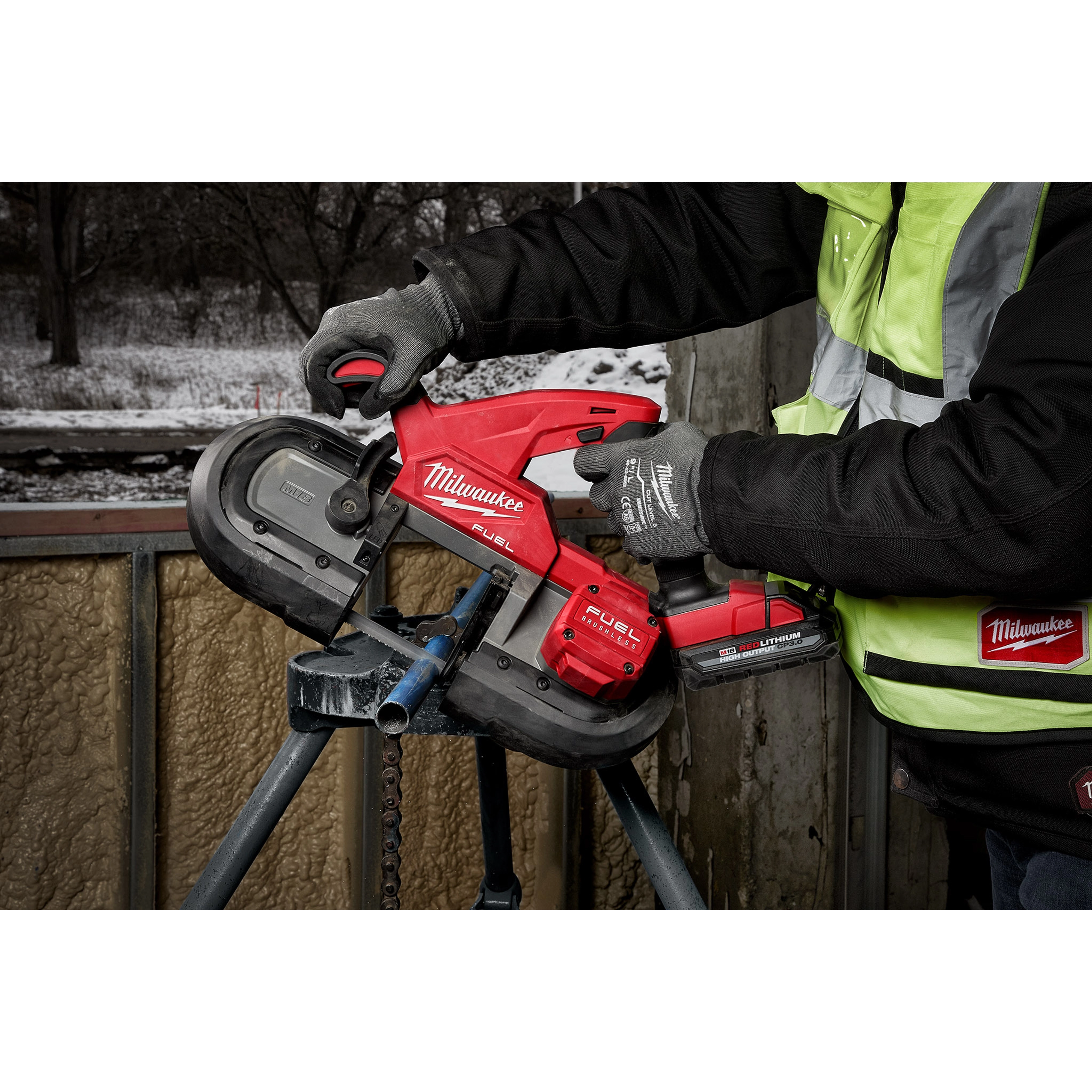 M18 FUEL™ Compact Dual-Trigger Band Saw (Tool-Only) thumbnail 4