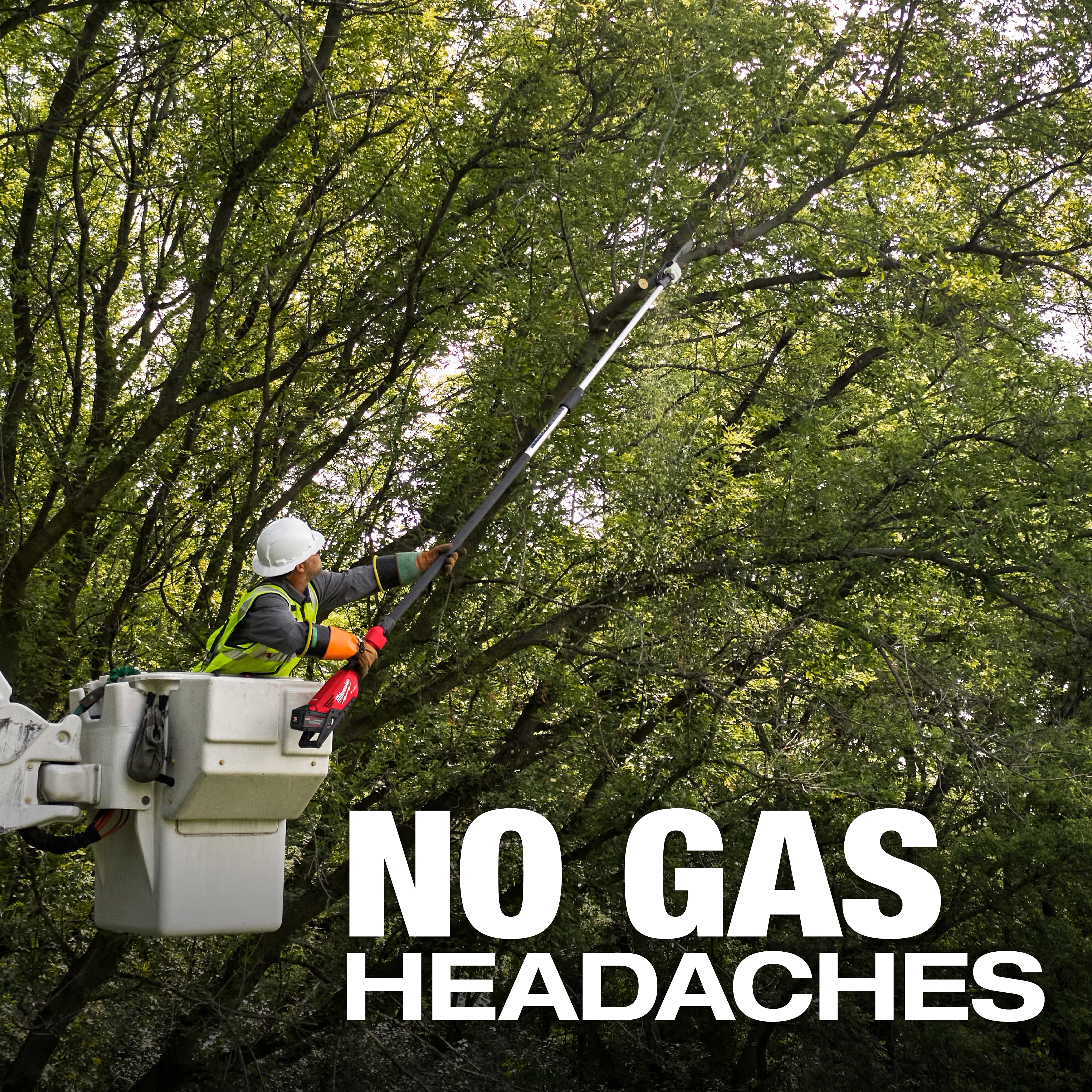 M18 FUEL™ Telescoping Pole Saw Kit