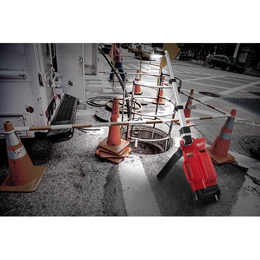 M18™ ROCKET™ Dual Pack Tower Light w/ ONE-KEY™ thumbnail 4