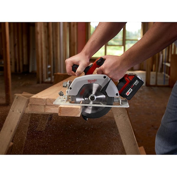 M18 18V Lithium-Ion Cordless Combo Kit (5-Tool) with (1) 3.0Ah and (1) 1.5Ah Battery, (1) Charger, (1) Tool Bag