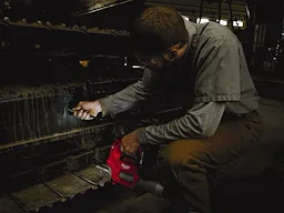 M18™ Cordless 2-Speed Grease Gun Kit