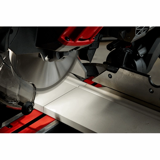 M18 FUEL™ 7-1/4” Dual Bevel Sliding Compound Miter Saw thumbnail 4