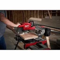 M18 FUEL™ Dual Bevel Sliding Compound Miter Saw thumbnail 3