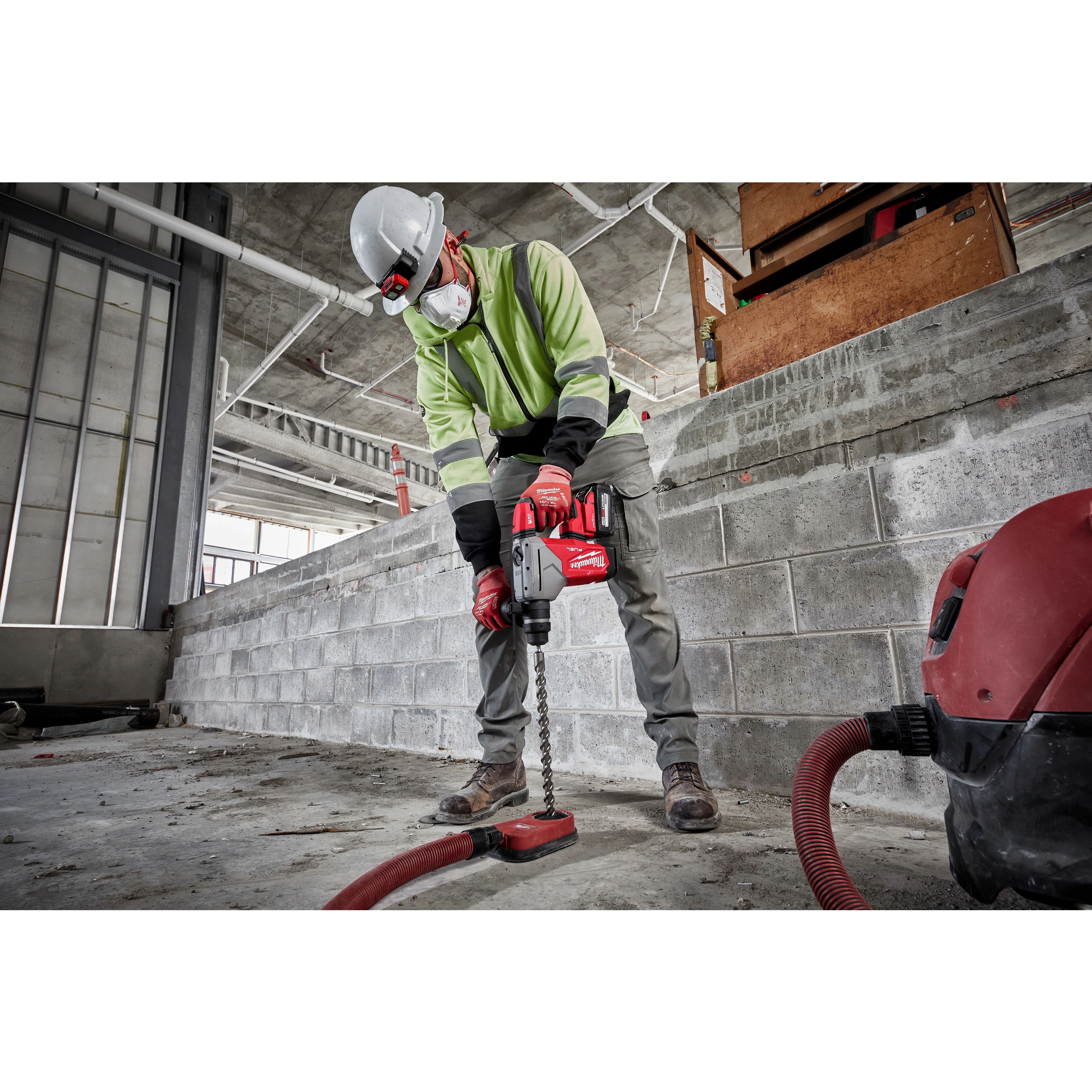 M18 FUEL™ 1-1/8" SDS Plus Rotary Hammer w/ ONE-KEY™ thumbnail 4