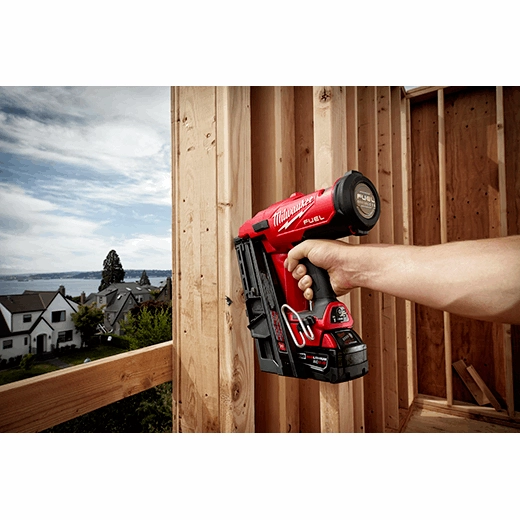 M18 FUEL 3-1/2 in. 18-Volt 30-Degree Lithium-Ion Brushless Cordless Framing Nailer (Tool-Only)
