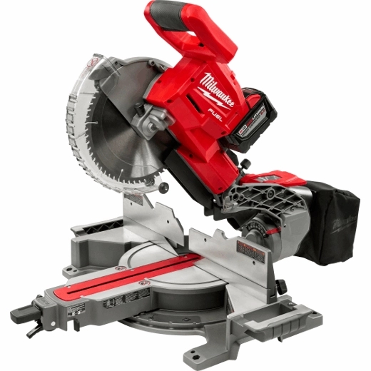 M18 FUEL™ Dual Bevel Sliding Compound Miter Saw thumbnail 2